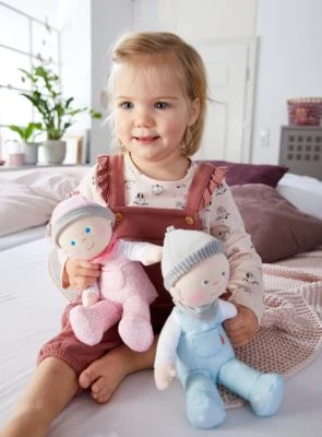 HABA 305753 Kuschelpuppe Pit 4 HABA 305753 Kuschelpuppe Pit – Bild 2